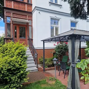 Roza Bed & Breakfast